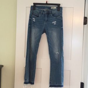 Blanknyc distressed kick flare size 26